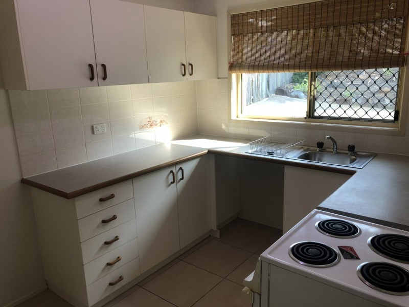 Unit 2/27 Intrepid Street, Clinton QLD 4680