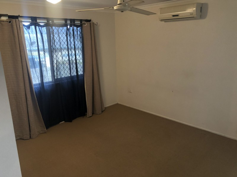 Unit 2/27 Intrepid Street, Clinton QLD 4680