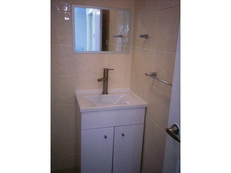 Unit 1/26 Hetherington Street, West Gladstone QLD 4680