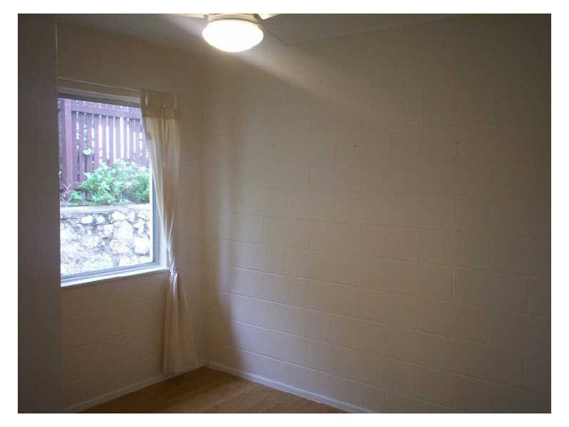 Unit 1/26 Hetherington Street, West Gladstone QLD 4680