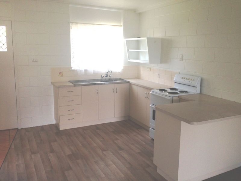 Unit 2/26 Hetherington Street, West Gladstone QLD 4680