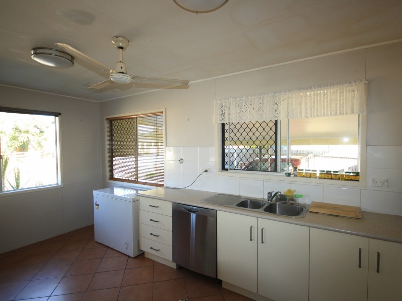 26 Dalton Street, Clinton QLD 4680