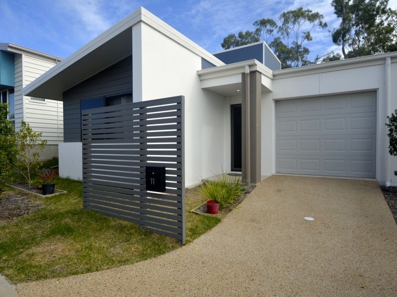 11 Saltash Lane, Clinton QLD 4680