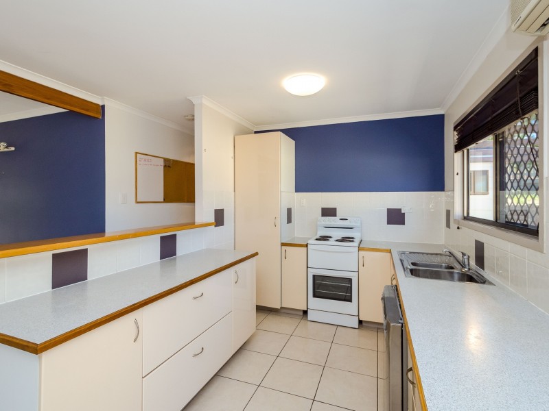 26 Ferguson Crescent, West Gladstone QLD 4680