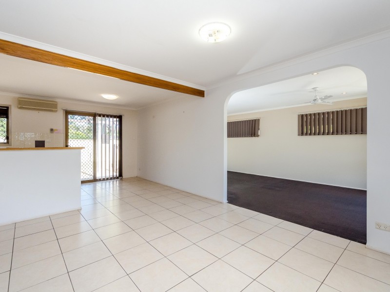 26 Ferguson Crescent, West Gladstone QLD 4680