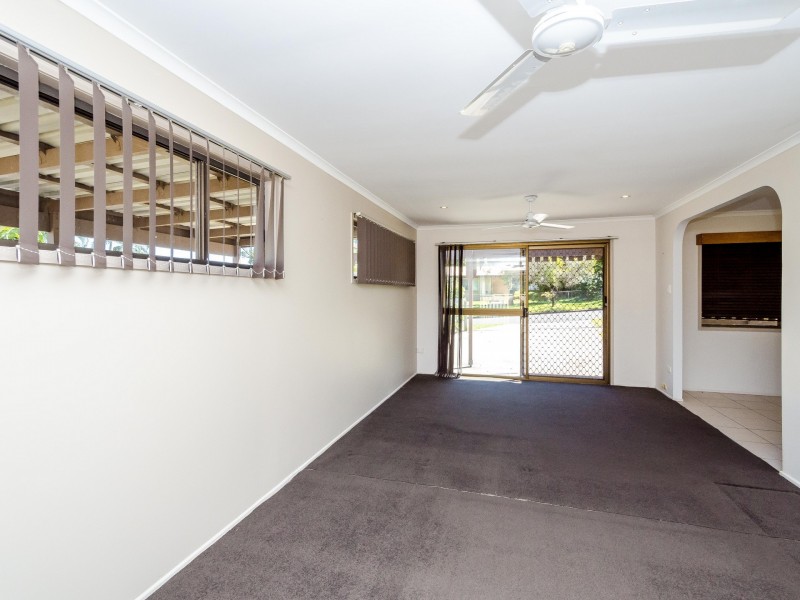 26 Ferguson Crescent, West Gladstone QLD 4680