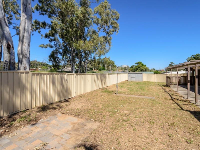 26 Ferguson Crescent, West Gladstone QLD 4680