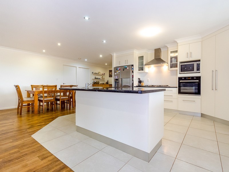 1 Monaros Court, Beecher QLD 4680