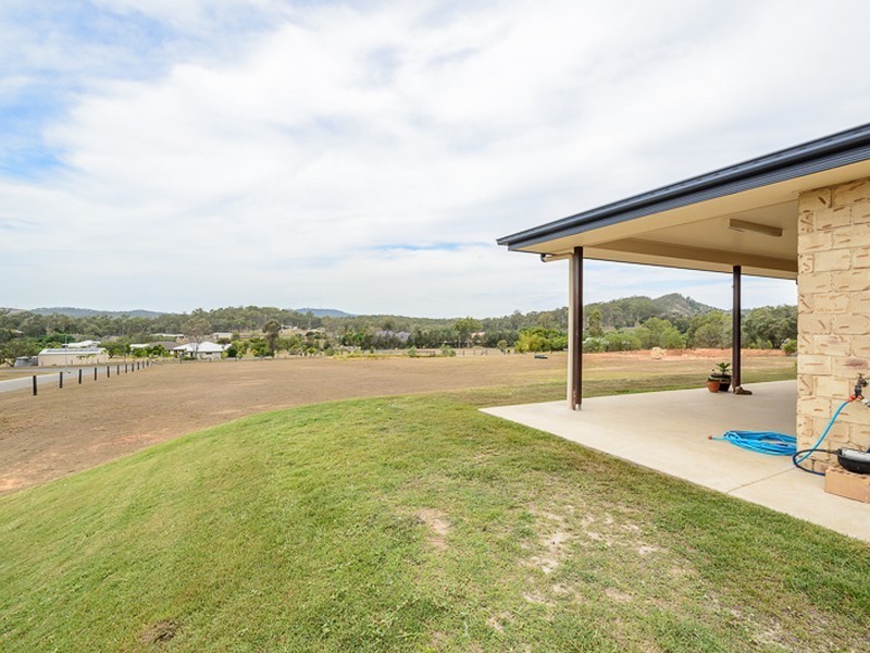 1 Monaros Court, Beecher QLD 4680