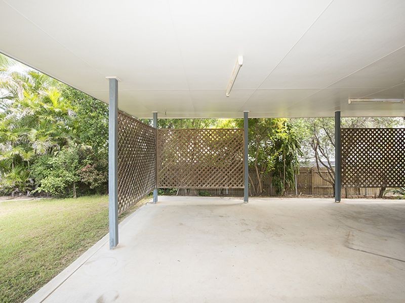 10 Fowler Street, West Gladstone QLD 4680