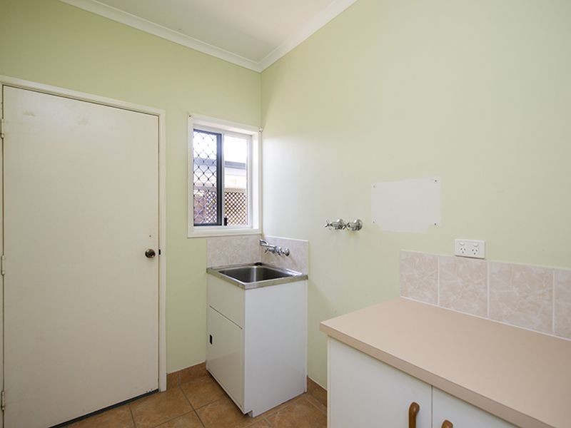 10 Fowler Street, West Gladstone QLD 4680