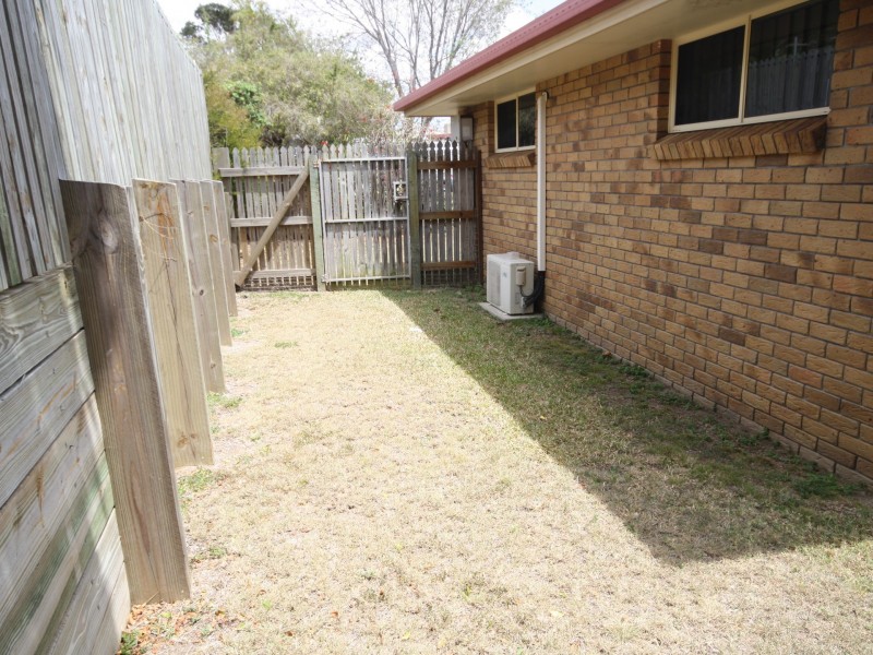 1 Fairbairn Place, Clinton QLD 4680