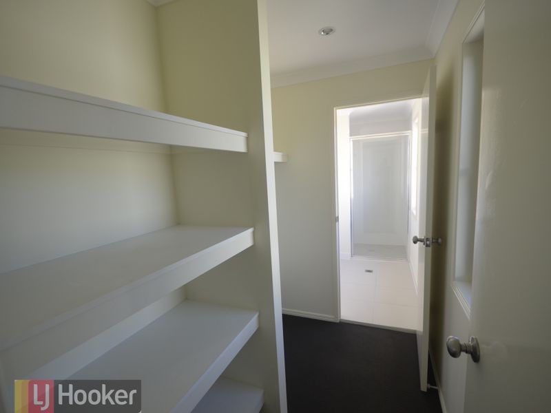 1/127 TOOLOOA STREET, South Gladstone QLD 4680