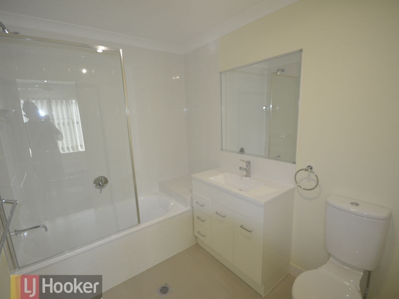 1/127 TOOLOOA STREET, South Gladstone QLD 4680
