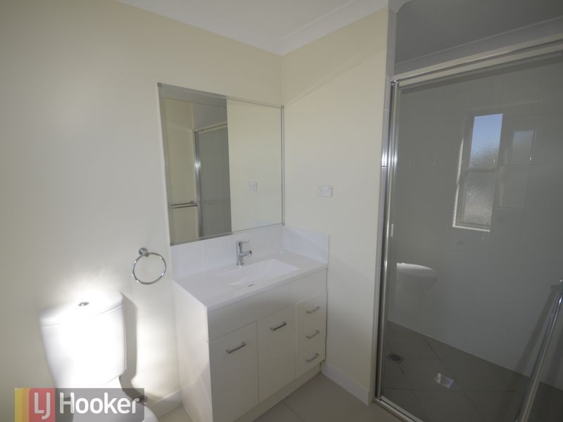 1/127 TOOLOOA STREET, South Gladstone QLD 4680