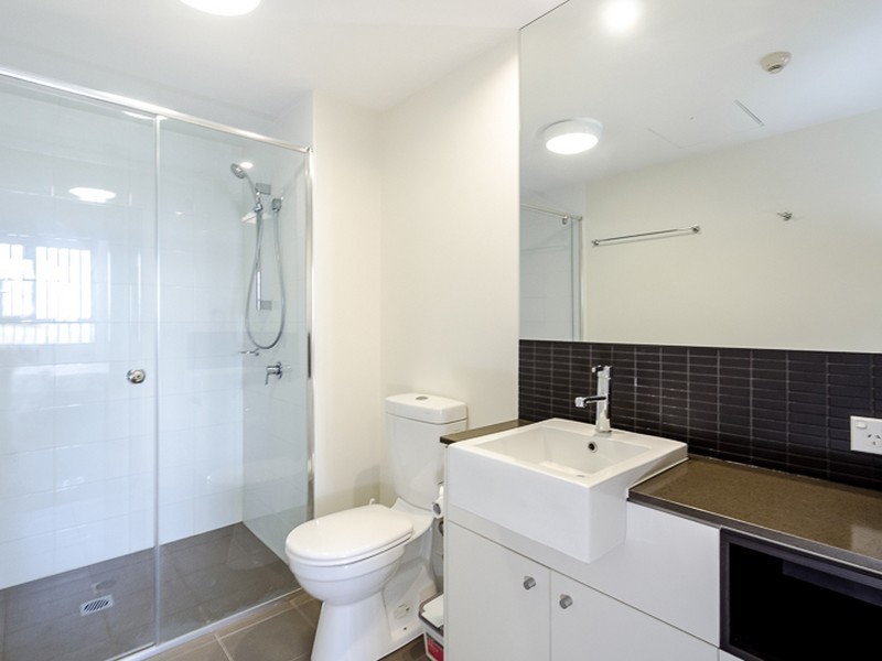 30 GOONDOON STREET, Gladstone QLD 4680