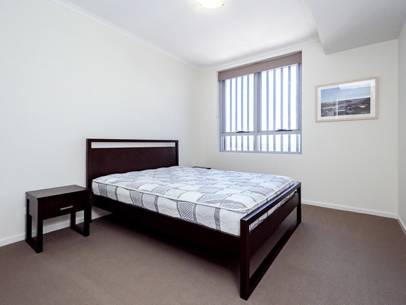 30 GOONDOON STREET, Gladstone QLD 4680