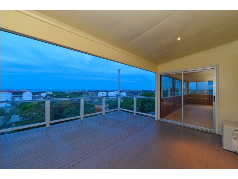 32-34 Auckland Street, Gladstone QLD 4680