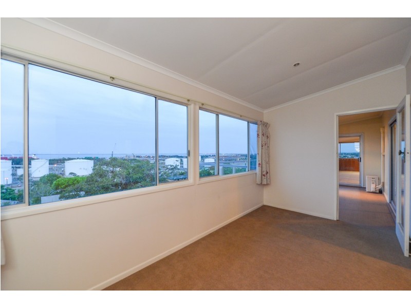 32-34 Auckland Street, Gladstone QLD 4680