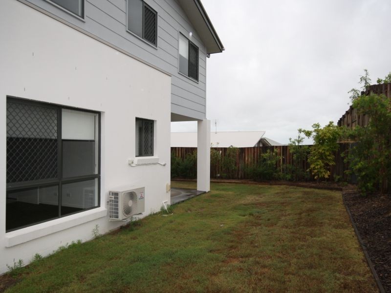 Unit 2/15 Keeling Court, New Auckland QLD 4680