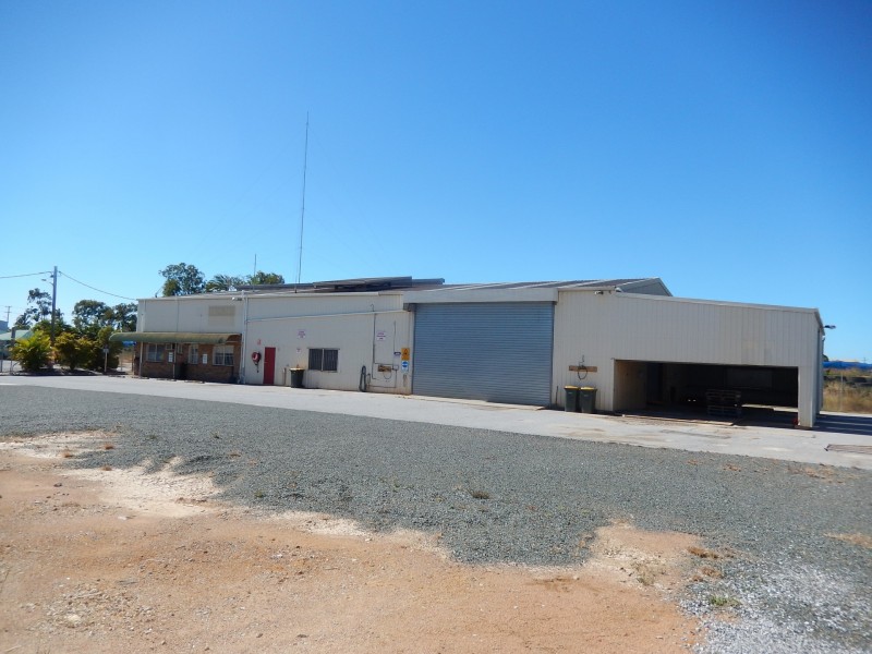 6 Hilliard Street, Gladstone QLD 4680