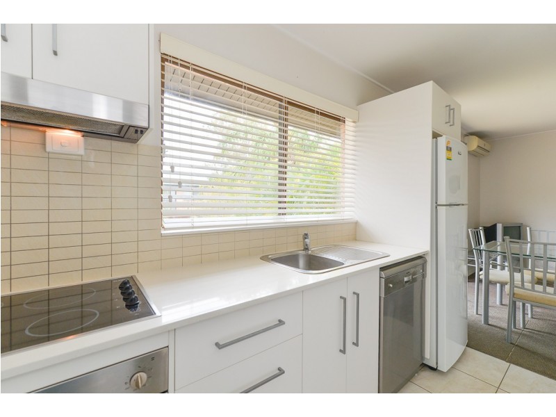 3/208-212 Oaka Street, South Gladstone QLD 4680