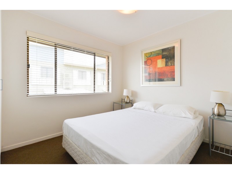 3/208-212 Oaka Street, South Gladstone QLD 4680
