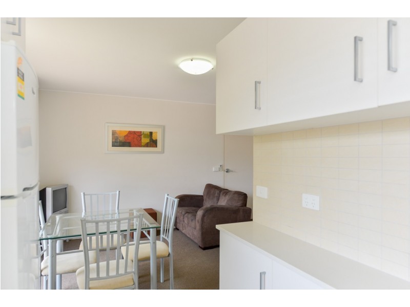 3/208-212 Oaka Street, South Gladstone QLD 4680