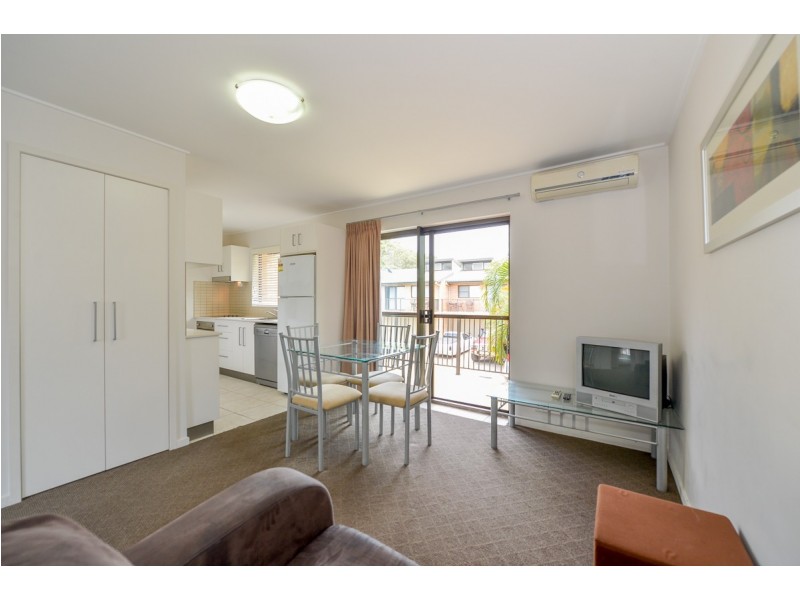 3/208-212 Oaka Street, South Gladstone QLD 4680