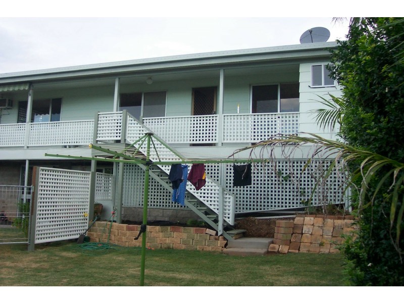 38 Flinders Street, West Gladstone QLD 4680