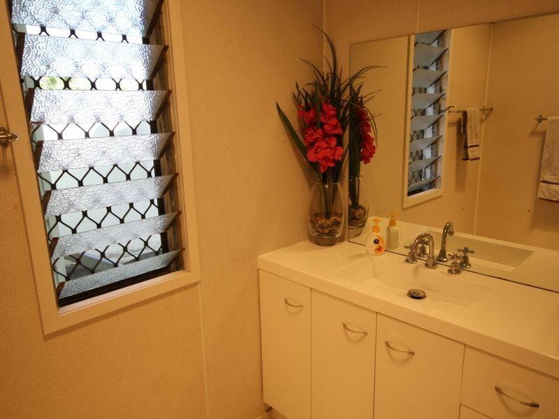 17 Friend Street, Barney Point QLD 4680