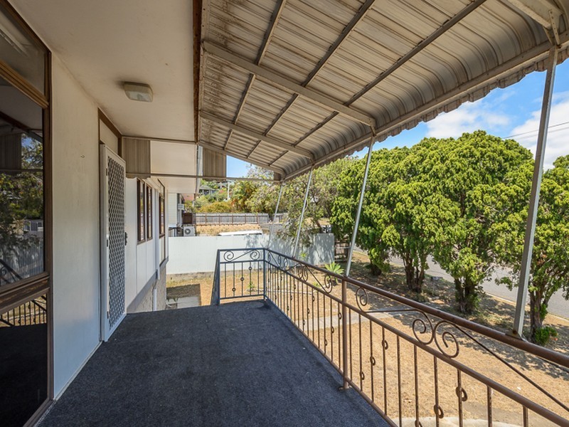 94 Elizabeth Street, South Gladstone QLD 4680