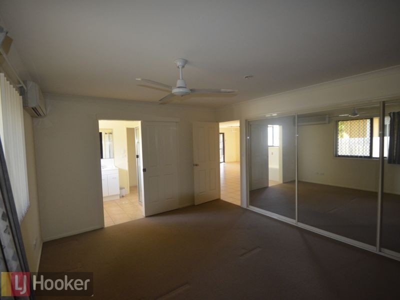 2A Linhow Crescent, Clinton QLD 4680