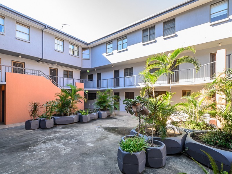 Unit 2/83-85 Auckland Street, Gladstone QLD 4680