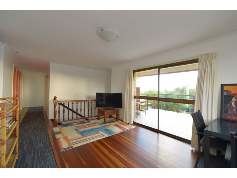 7 Hansen Crescent, Clinton QLD 4680