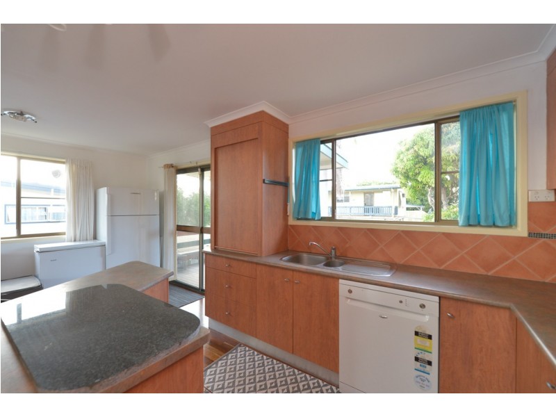 7 Hansen Crescent, Clinton QLD 4680