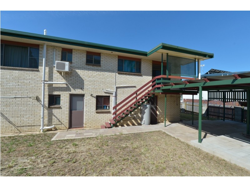 7 Hansen Crescent, Clinton QLD 4680