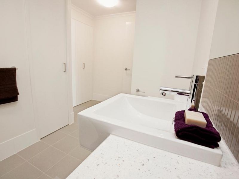 Unit 241/75 Central Lane, Gladstone QLD 4680