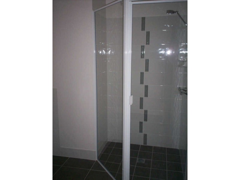 125 Emmadale Drive, New Auckland QLD 4680