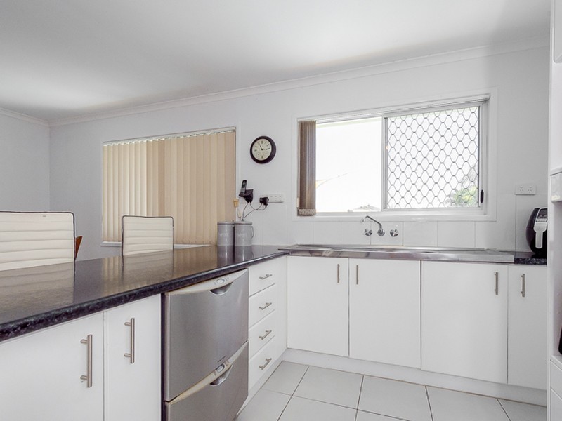 10 Saturn Crescent, Telina QLD 4680