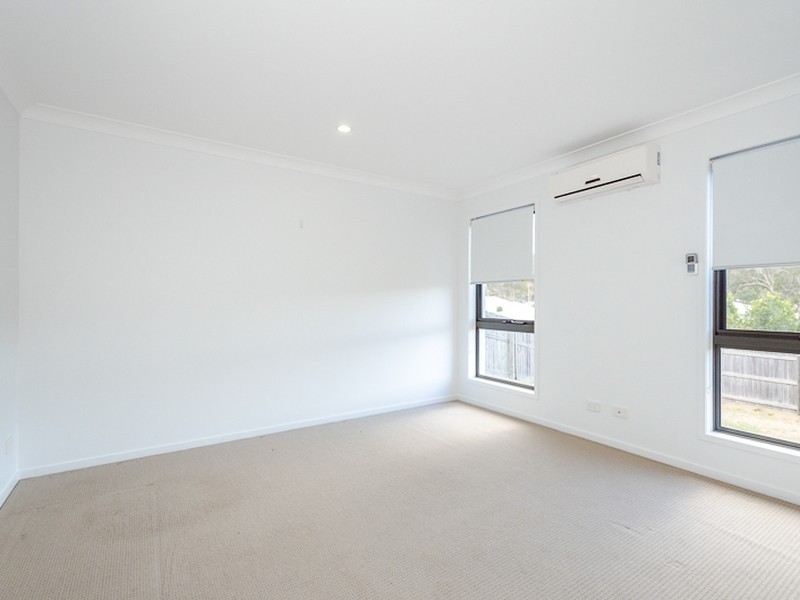 32 Bottlebrush Drive, Kirkwood QLD 4680