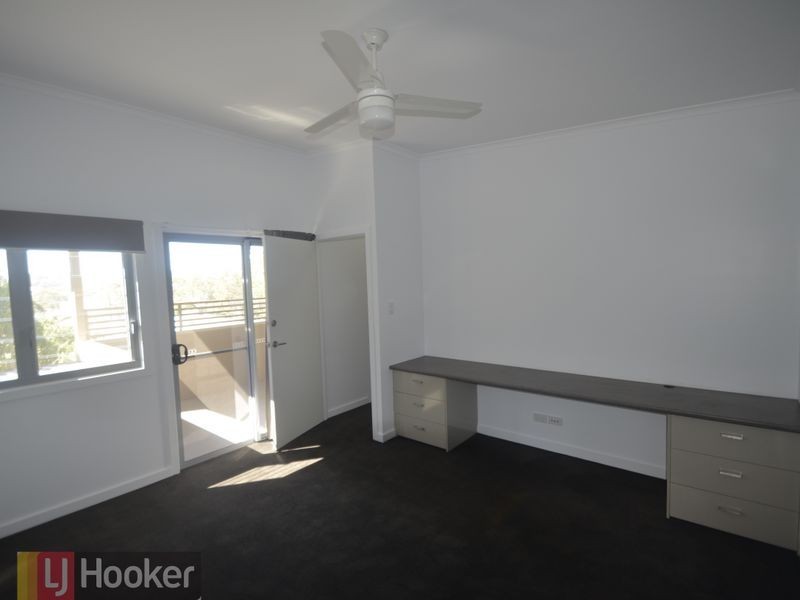 21/12 Flinders Street, West Gladstone QLD 4680