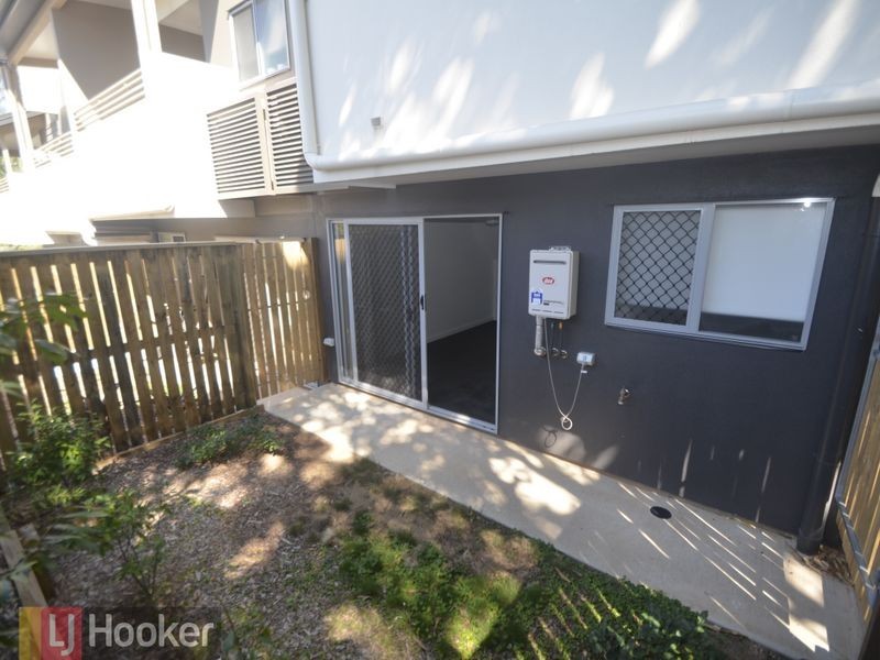 21/12 Flinders Street, West Gladstone QLD 4680