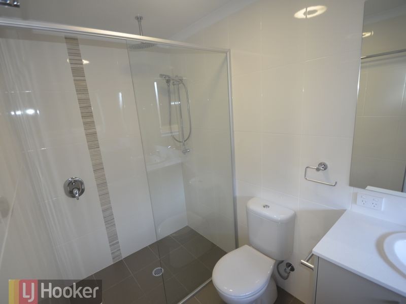 21/12 Flinders Street, West Gladstone QLD 4680