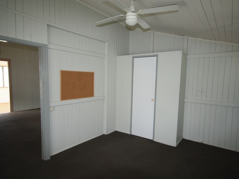 61 Off Lane, South Gladstone QLD 4680