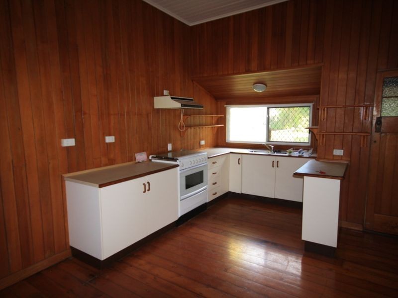 61 Off Lane, South Gladstone QLD 4680