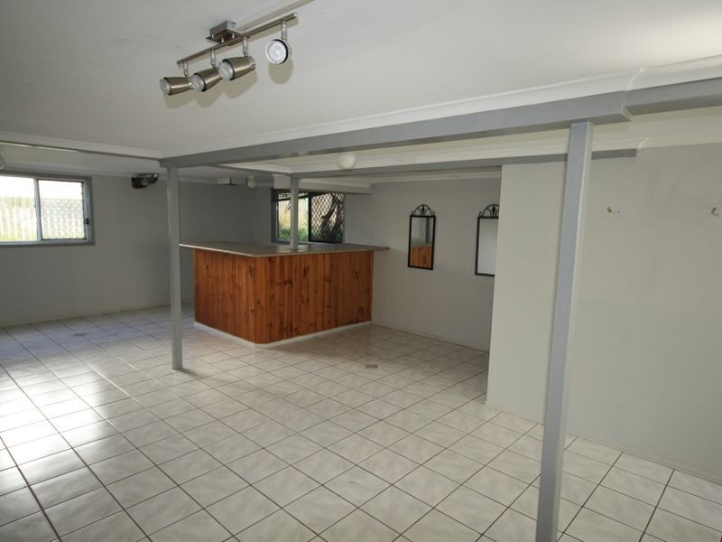 61 Off Lane, South Gladstone QLD 4680