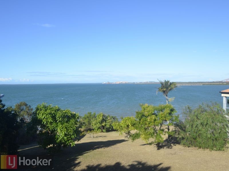 4 The Esplanade, Barney Point QLD 4680