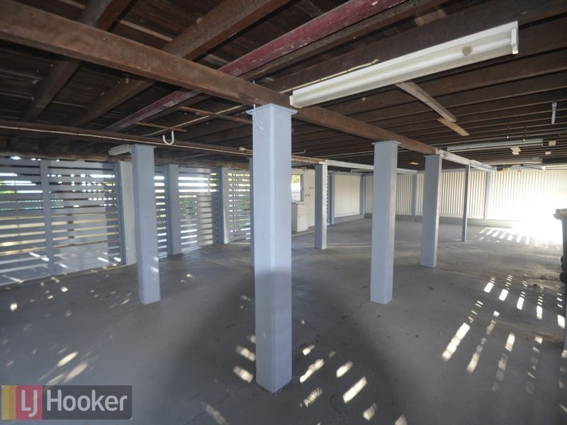 4 The Esplanade, Barney Point QLD 4680