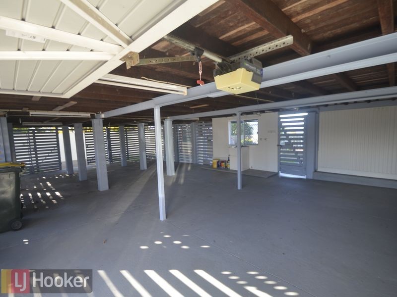 4 The Esplanade, Barney Point QLD 4680